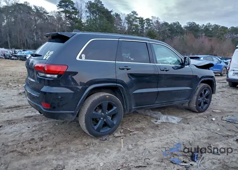 2015 Jeep Grand Cherokee Laredo z USA, uszkodzony, nr VIN 1C4RJFAG4FC164426